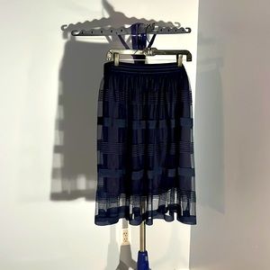 Metro Wear Navy Mesh Overlay Skirt Size 3x